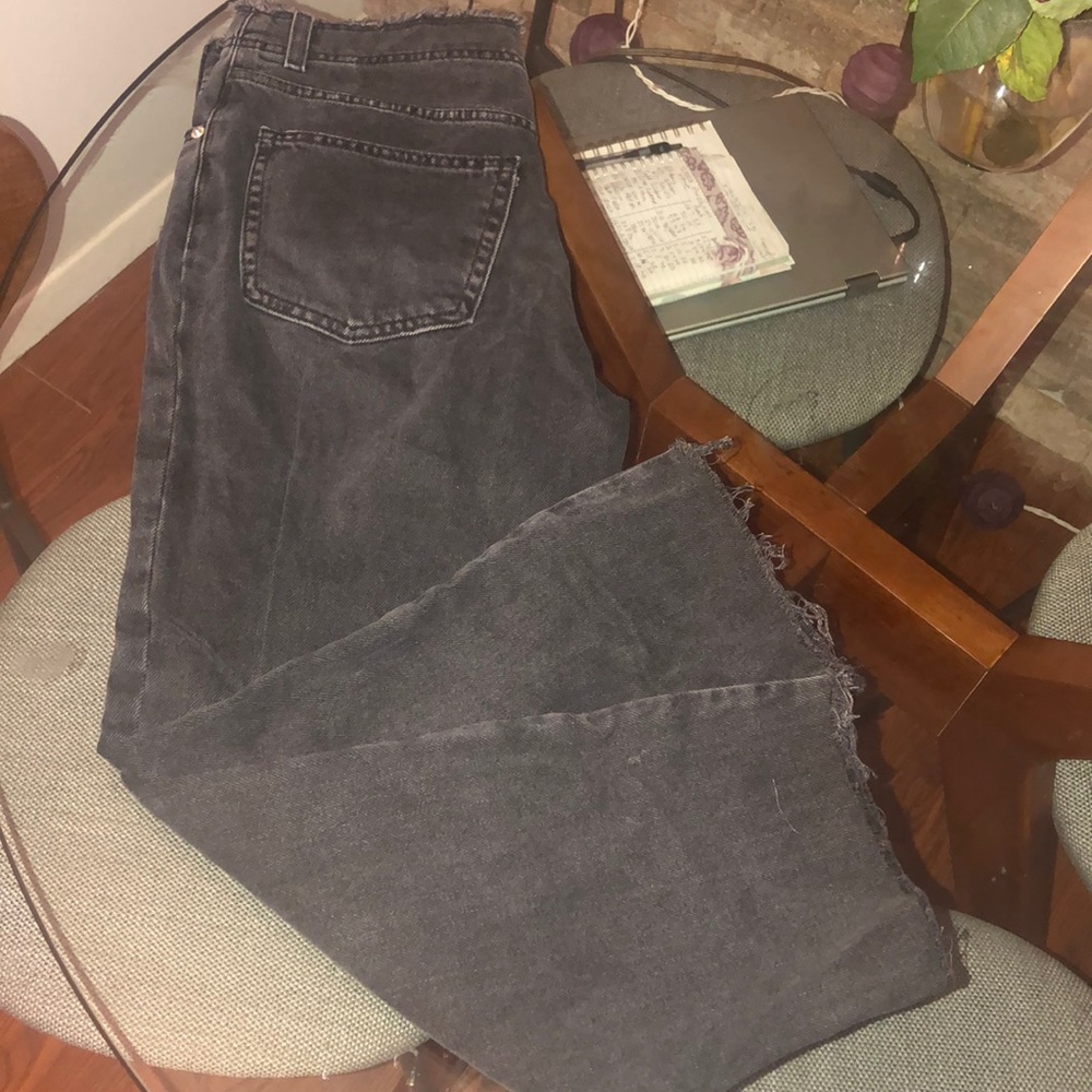 Forever 21 High Waist Crop Mom Jeans